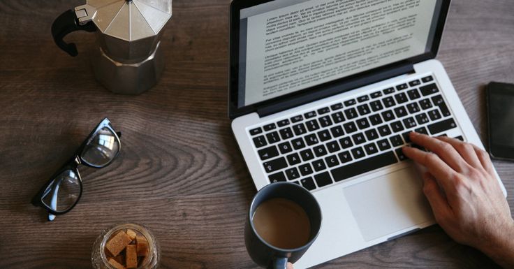 Traditional vs. Self-Publishing vs. Hybrid: Finding the Right Path for Your Book